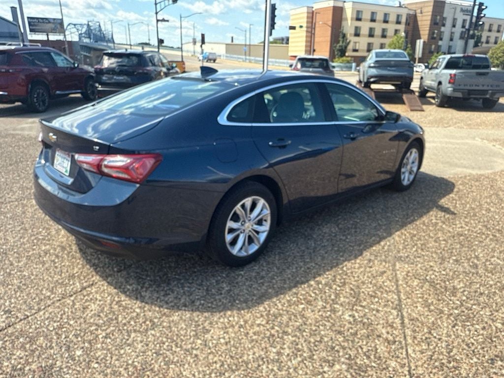 2022 Chevrolet Malibu FWD LT