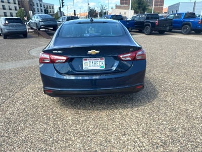 2022 Chevrolet Malibu FWD LT