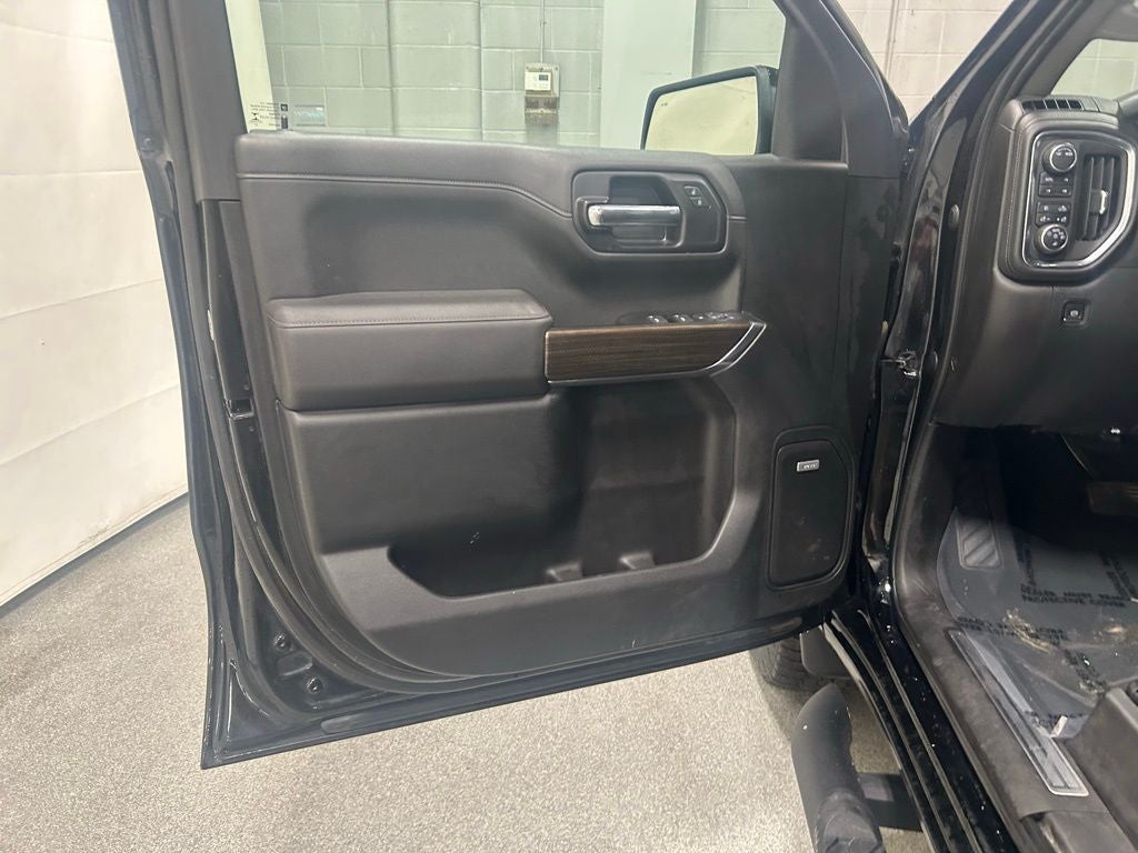 2022 Chevrolet Silverado 1500 LTD 4WD Crew Cab Short Bed LT Trail Boss