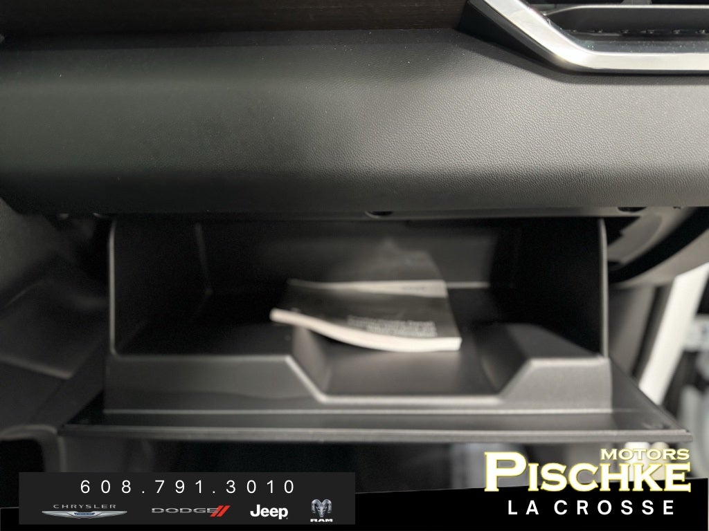 2025 GMC Acadia AWD Denali