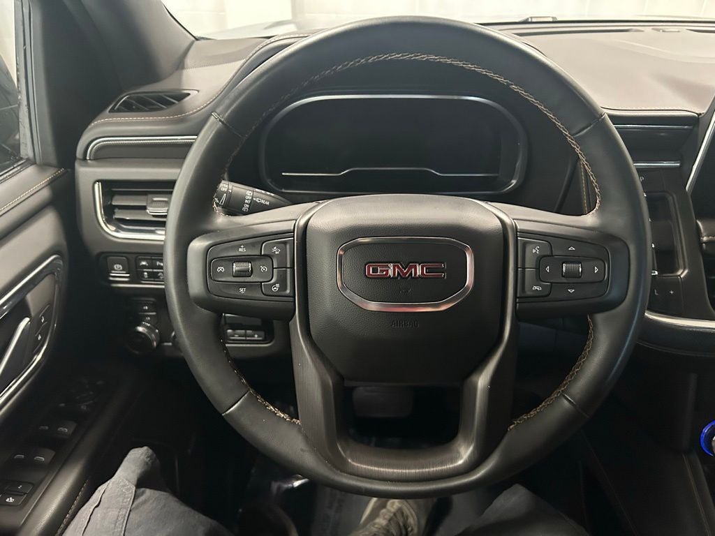 2023 GMC Yukon AT4