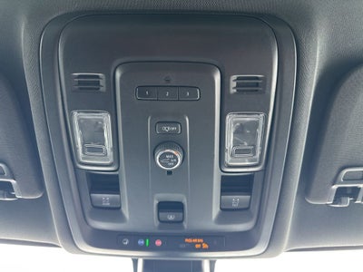 2021 Chevrolet Suburban 4WD RST