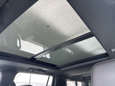 2021 Chevrolet Suburban 4WD RST