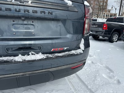 2021 Chevrolet Suburban 4WD RST