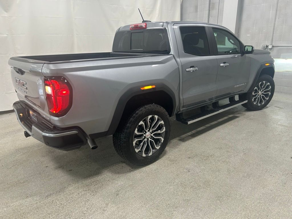 2025 GMC Canyon 4WD Denali