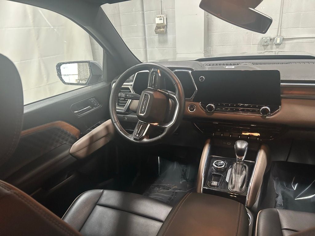 2025 GMC Canyon 4WD Denali