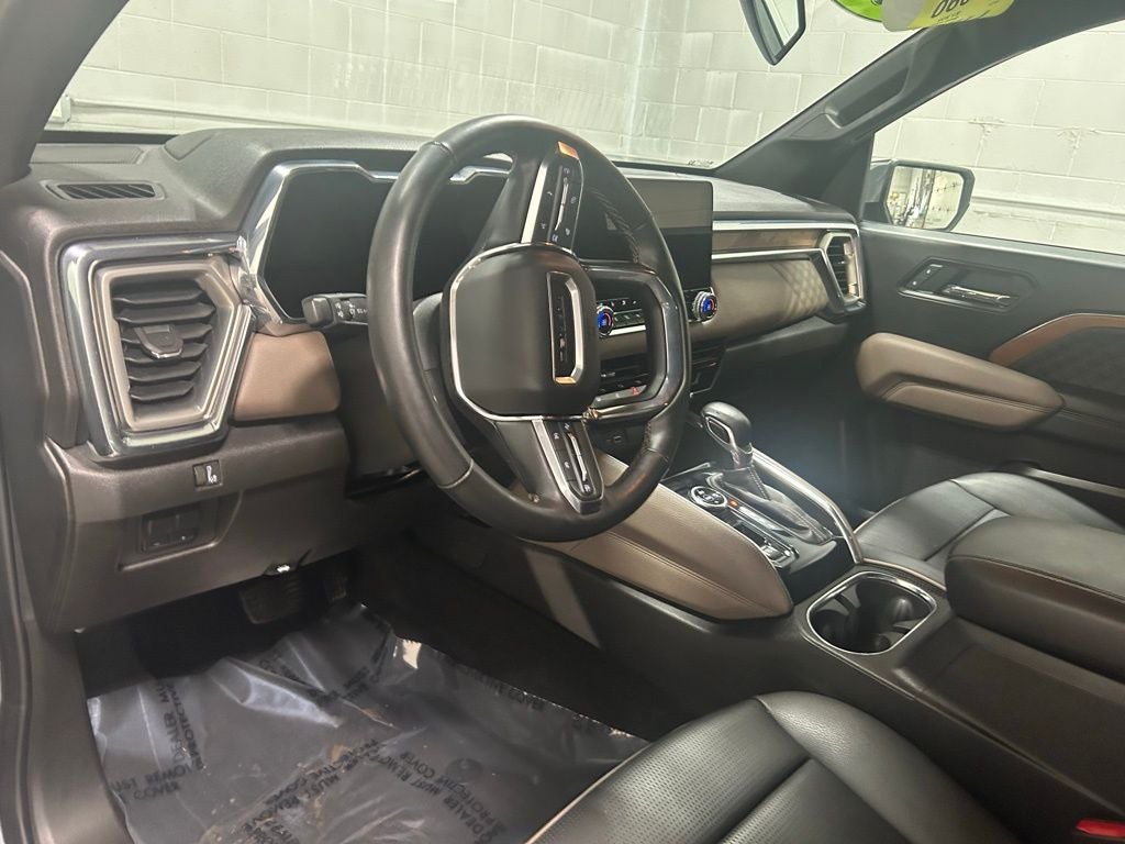 2025 GMC Canyon 4WD Denali
