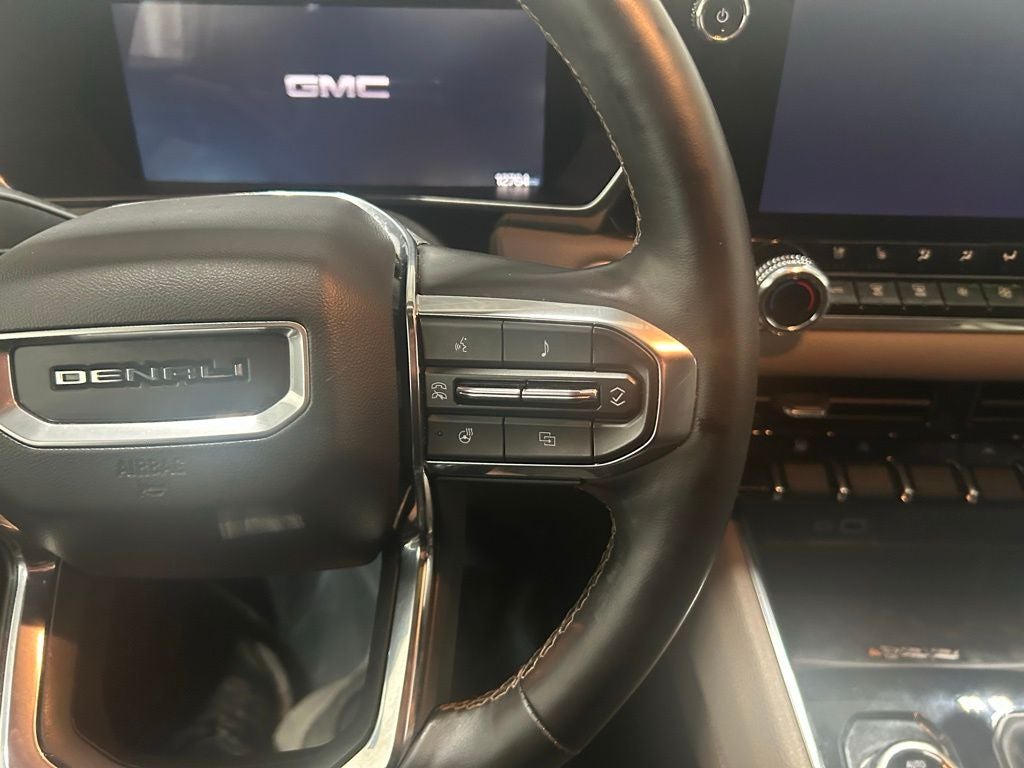 2025 GMC Canyon 4WD Denali