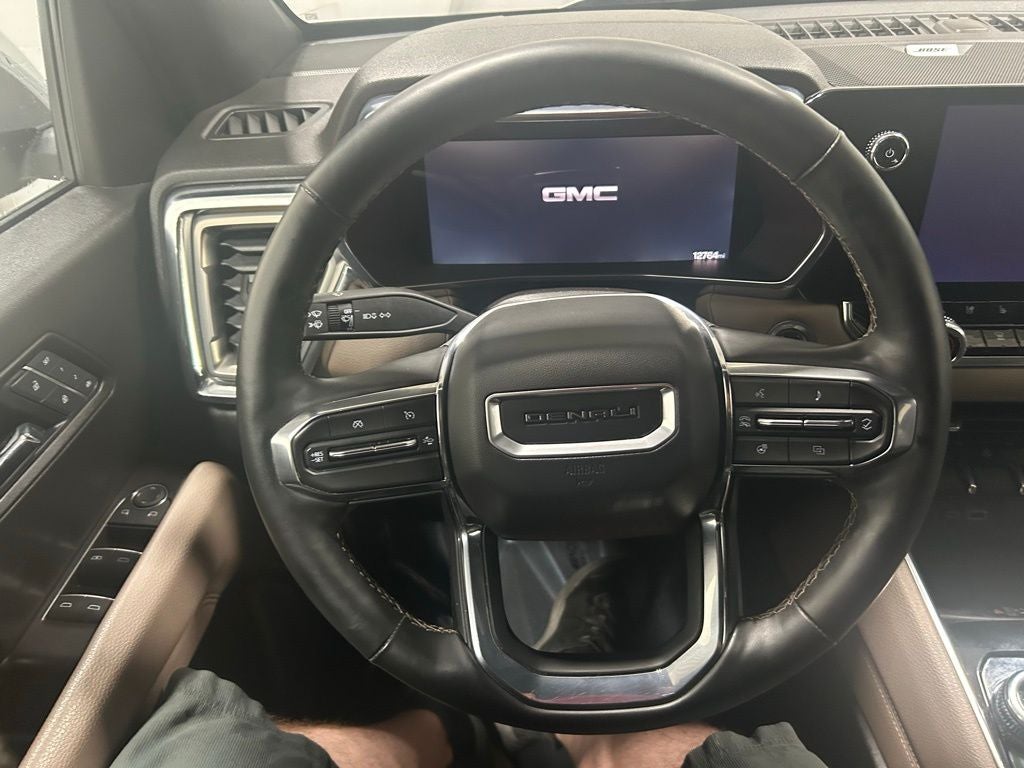 2025 GMC Canyon 4WD Denali