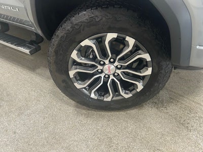 2025 GMC Canyon 4WD Denali