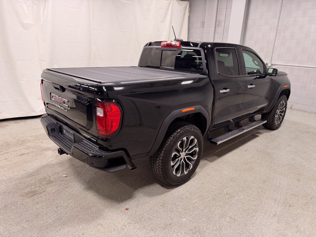 2024 GMC Canyon Denali