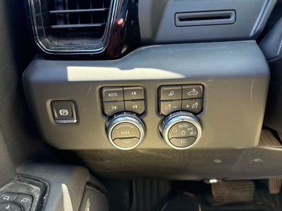 2025 GMC Sierra 1500 4WD Crew Cab Short Box AT4