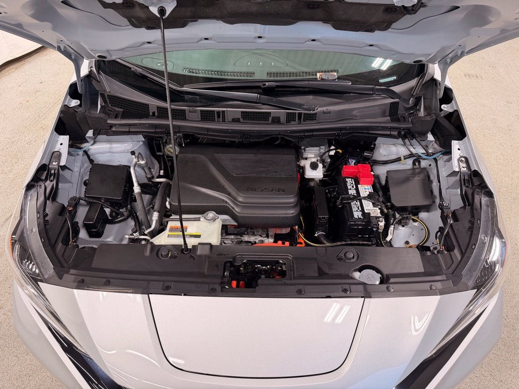 2025 Nissan LEAF S