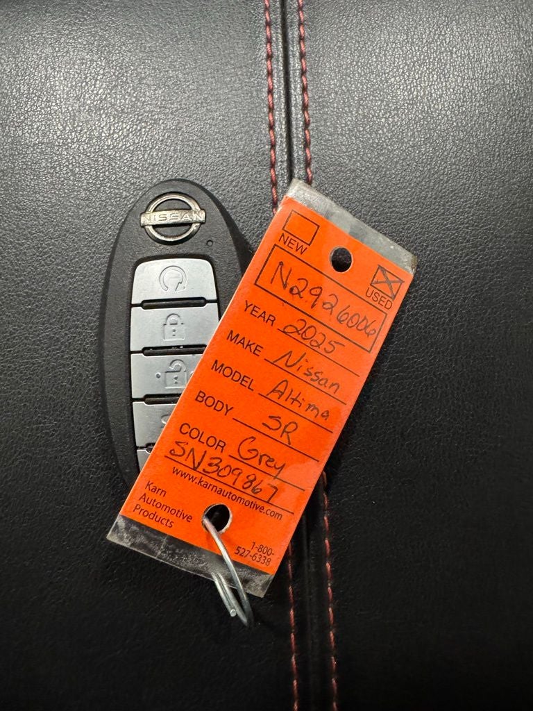 2025 Nissan Altima SR FWD