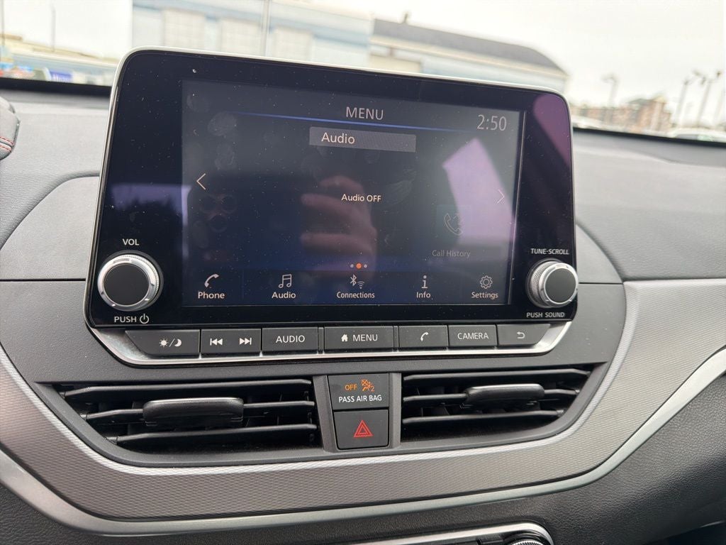 2025 Nissan Altima SR FWD