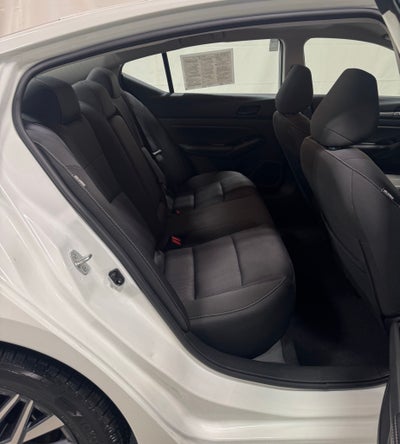 2023 Nissan Altima SV FWD