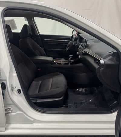 2023 Nissan Altima SV FWD