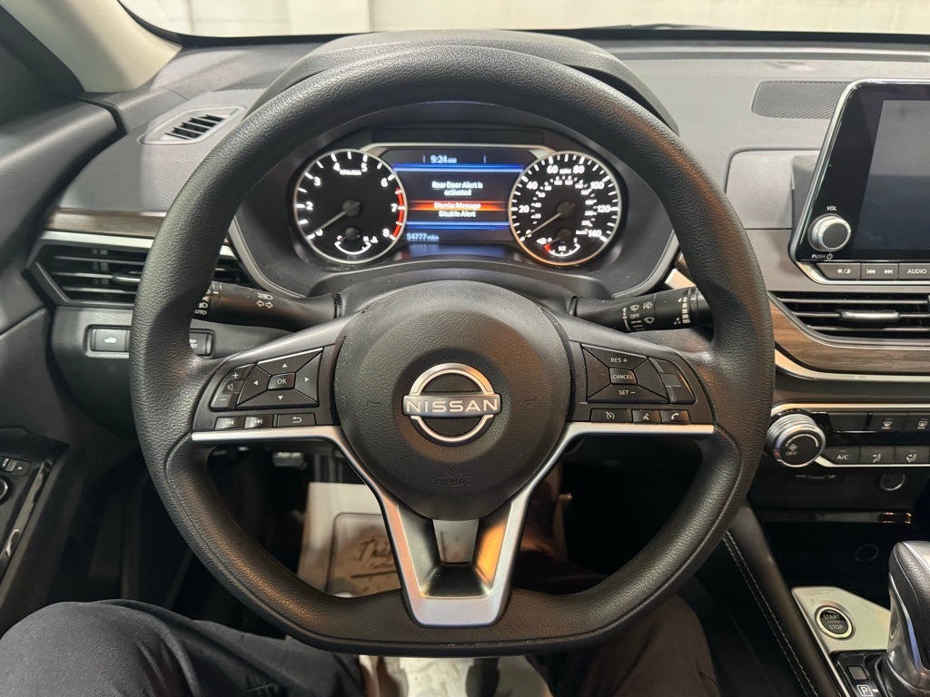 2023 Nissan Altima SV FWD