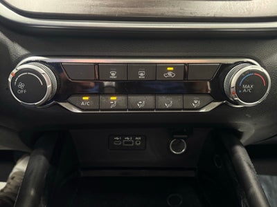 2023 Nissan Altima SV FWD