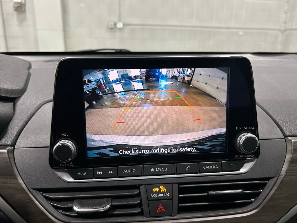 2023 Nissan Altima SV FWD