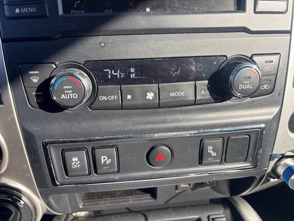 2019 Nissan TITAN SL