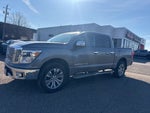 2019 Nissan TITAN SL