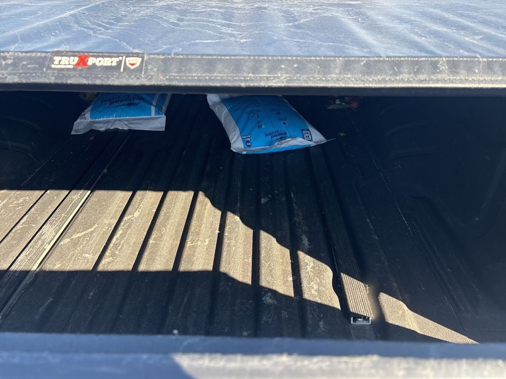 2019 Nissan TITAN SL