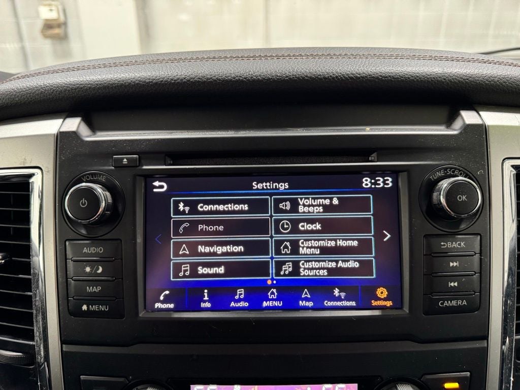 2019 Nissan TITAN SL