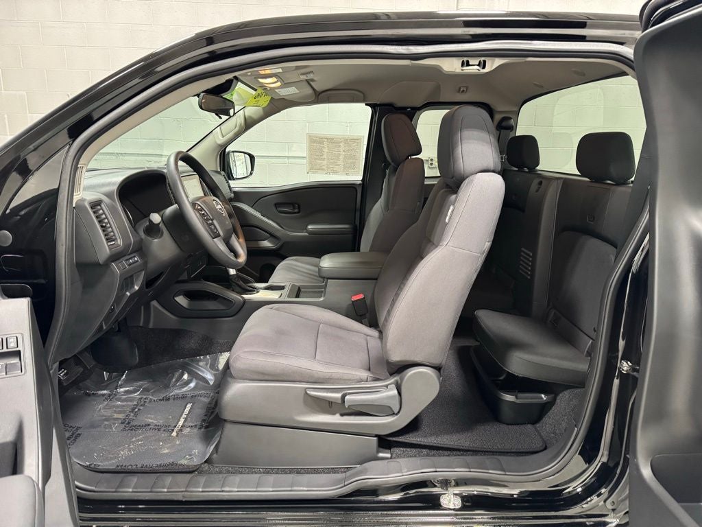 2024 Nissan Frontier King Cab S 4x4