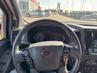 2022 Nissan Frontier Crew Cab PRO-4X 4x4