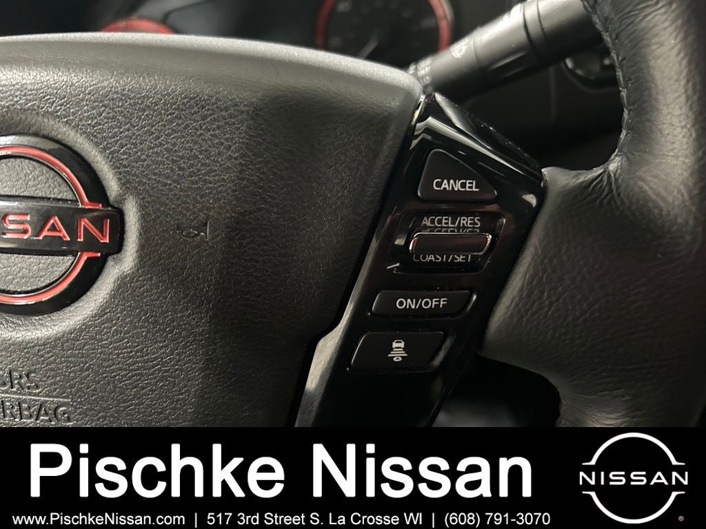 2022 Nissan Frontier Crew Cab PRO-4X 4x4