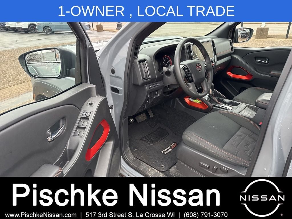 2025 Nissan Frontier Crew Cab PRO-4X 4x4