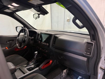 2024 Nissan Frontier Crew Cab PRO-4X 4x4