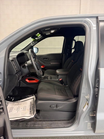 2024 Nissan Frontier Crew Cab PRO-4X 4x4