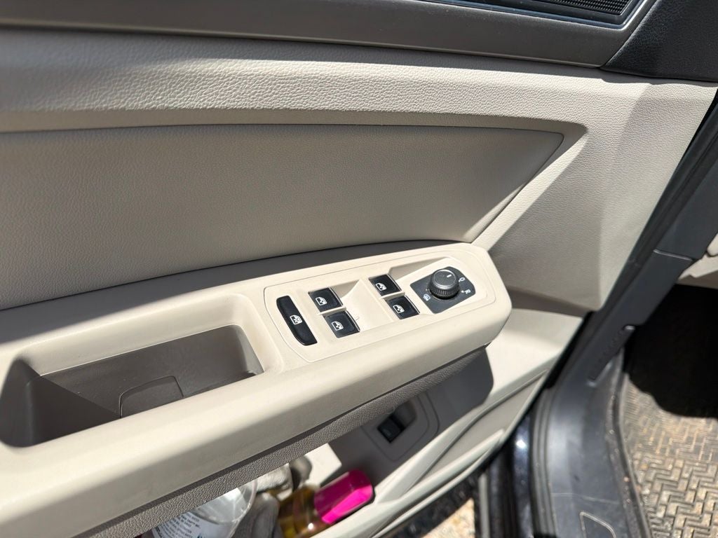 2019 Volkswagen Atlas 3.6L V6 SE R-Line