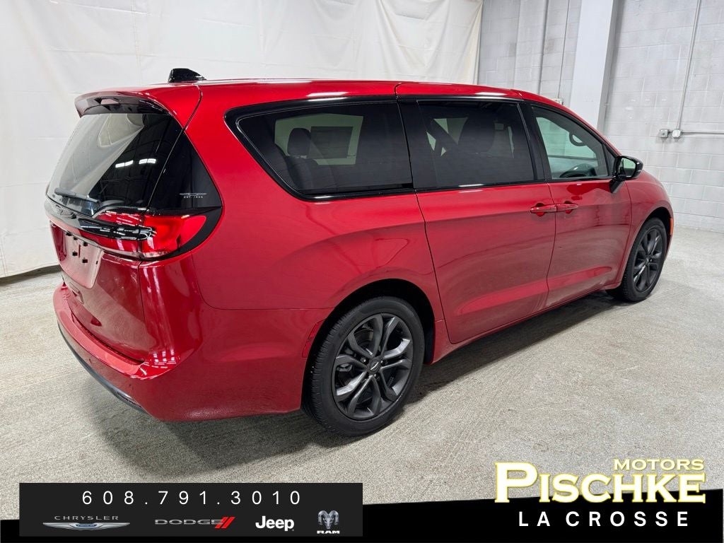 2026 Chrysler Pacifica PACIFICA SELECT