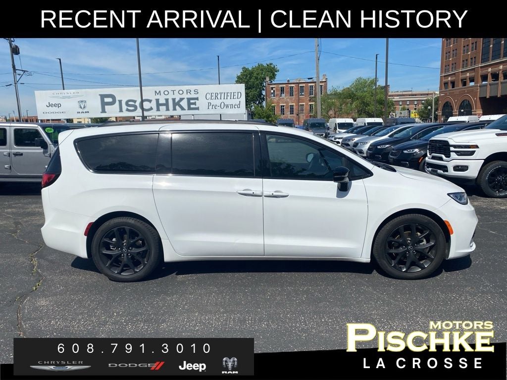 2026 Chrysler Pacifica Limited