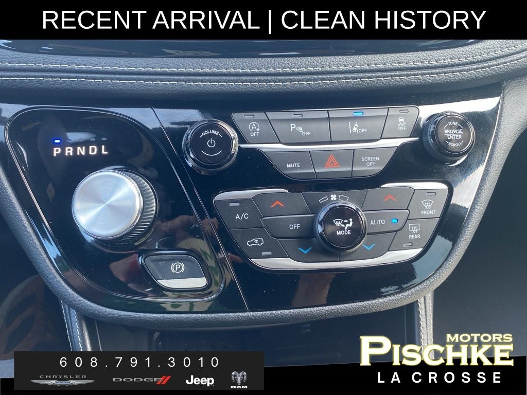 2026 Chrysler Pacifica Limited