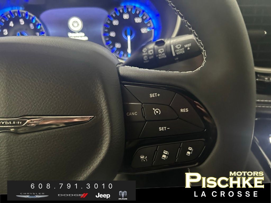 2026 Chrysler Pacifica PACIFICA SELECT AWD