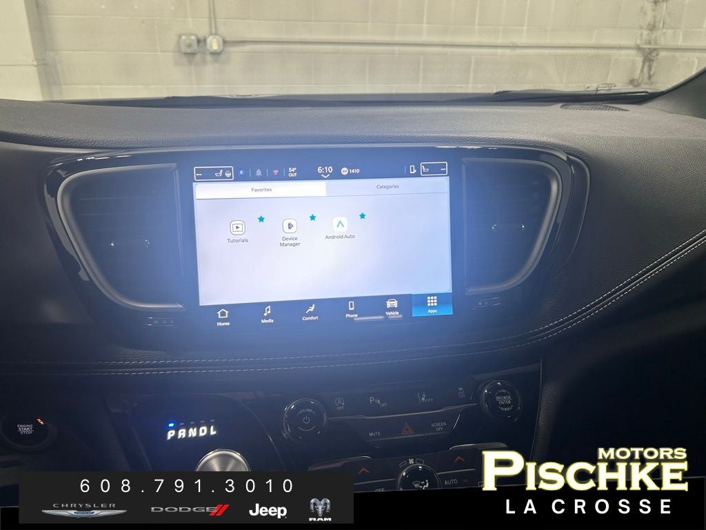 2026 Chrysler Pacifica PACIFICA SELECT AWD