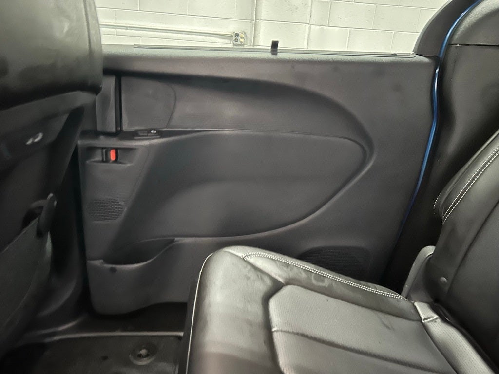 2026 Chrysler Pacifica PACIFICA SELECT AWD