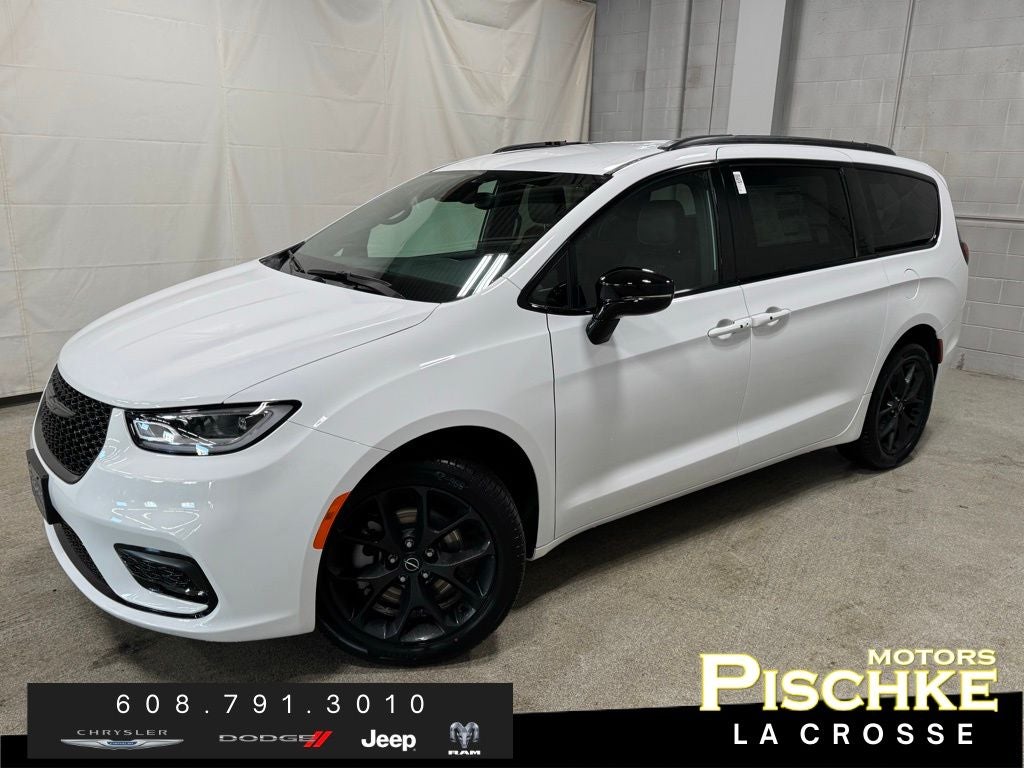 2026 Chrysler Pacifica PACIFICA SELECT AWD