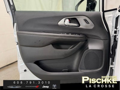 2026 Chrysler Pacifica PACIFICA SELECT AWD