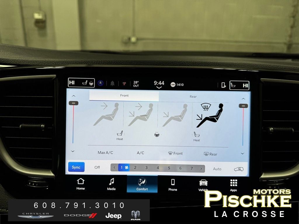 2026 Chrysler Pacifica PACIFICA SELECT AWD