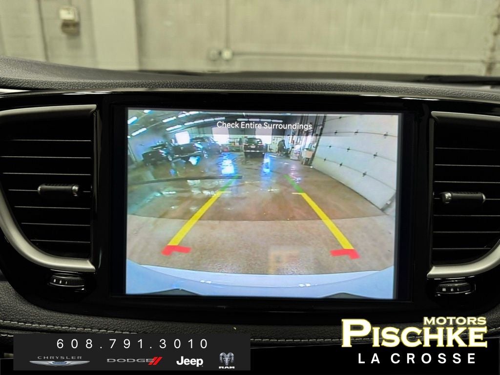 2026 Chrysler Pacifica PACIFICA SELECT AWD