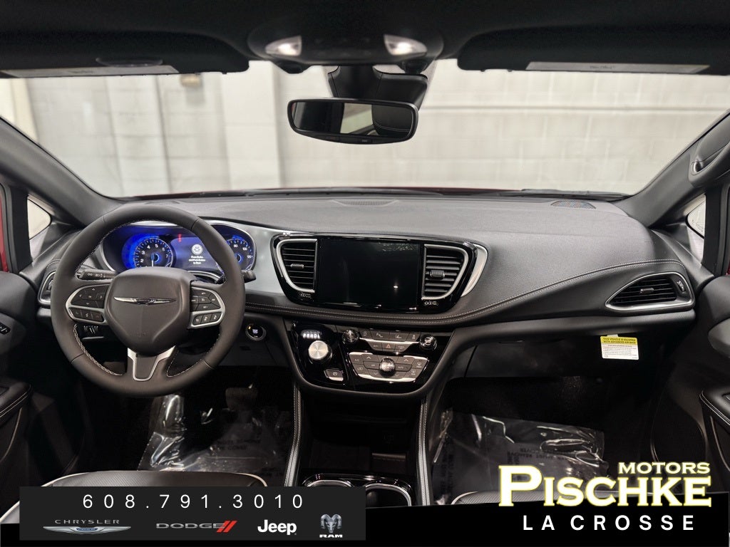 2026 Chrysler Pacifica PACIFICA LIMITED AWD