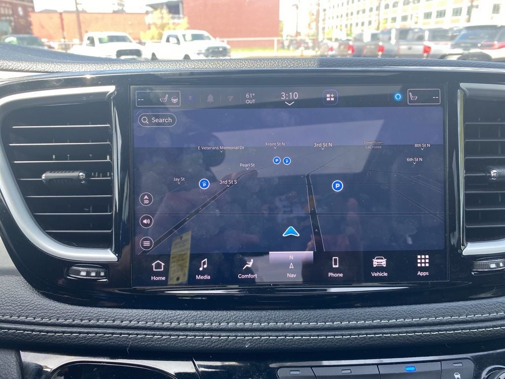 2023 Chrysler Pacifica Limited AWD