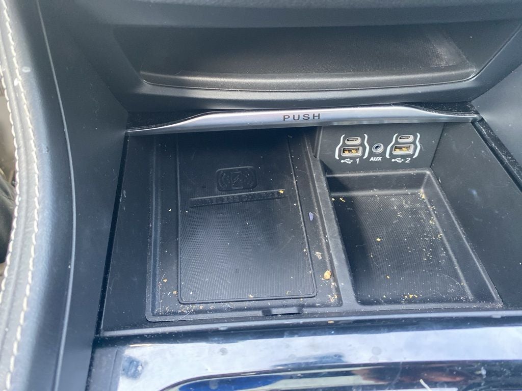 2023 Chrysler Pacifica Limited AWD