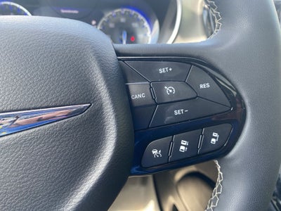 2023 Chrysler Pacifica Limited AWD