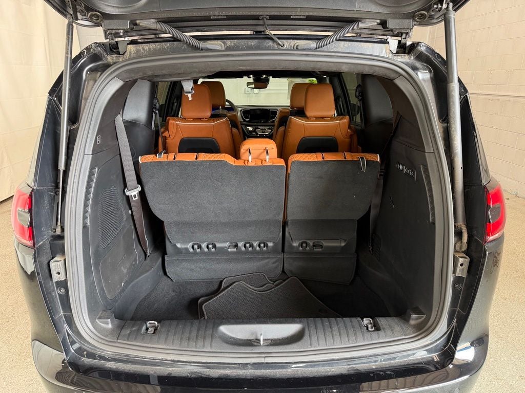 2024 Chrysler Pacifica Pinnacle AWD